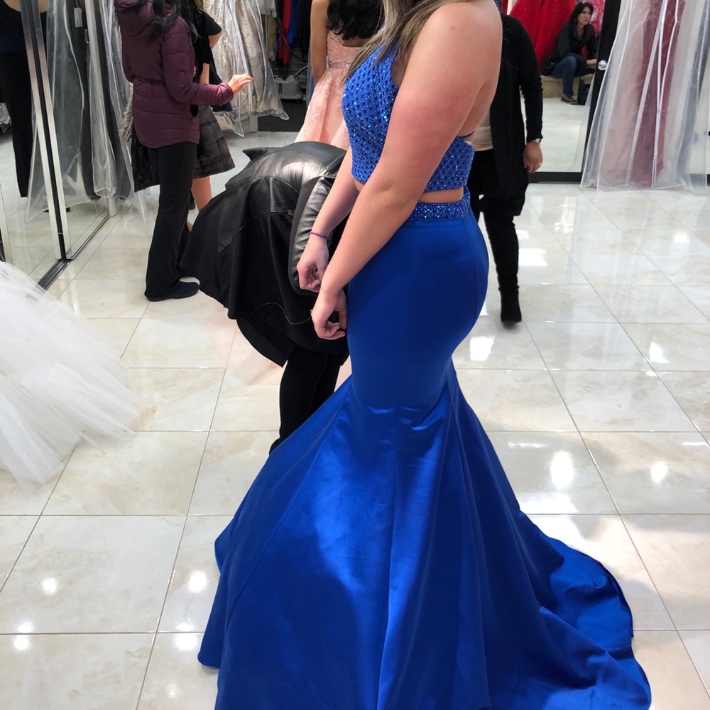 Blue Vienna Prom Dress
